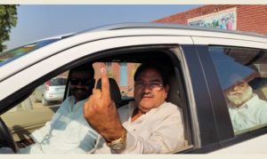 AssemblyElections2019 : Ellenabad Candidate INLD Leader Abhay Chautala Cast Vote