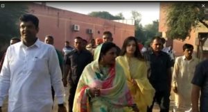 Haryana Assembly elections 2019 : Uchana Kalan JJP Candidate Dushyant Chautala Voting