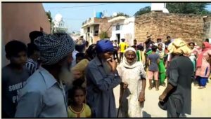 TarnTaran village vaipur Drug smuggler Arrested police Attack by people