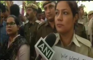 Tis Hazari clash case : Lawyers against Delhi Police protest