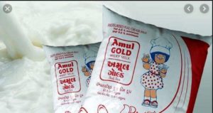 Amul, Mother Dairy milk prices raised from Sunday In Mumbai , Delhi