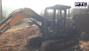 Odisha Naxals Vehicles used in road construction Fire