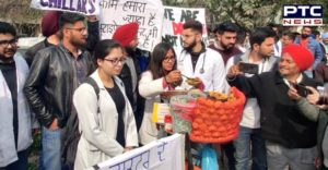 Amritsar Guru Nanak Dev college protest by Doctors doing internship Against the Punjab Government
