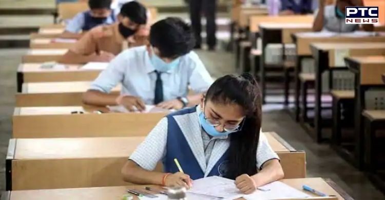 Rahul Gandhi takes on CBSE for modifying syllabus of classes 10, 12