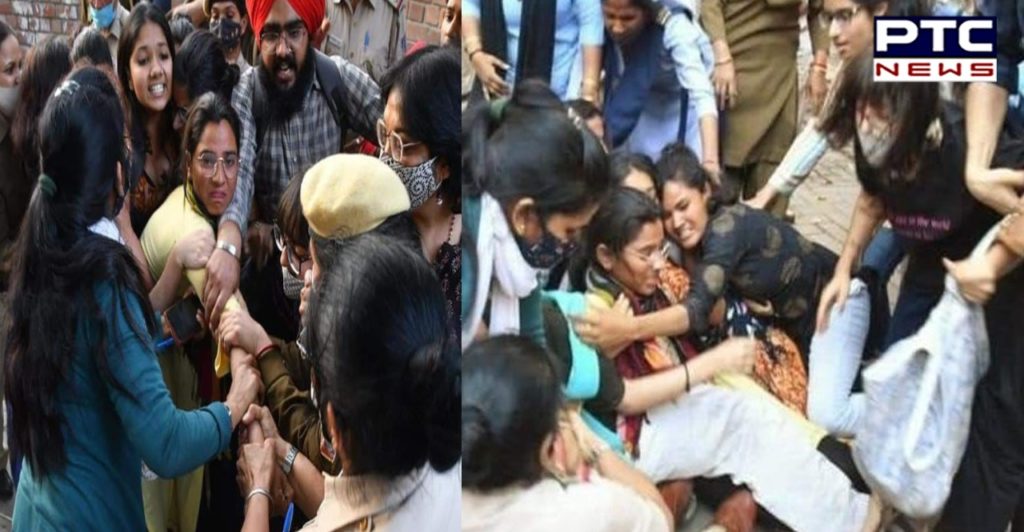 Delhi: ABVP Members Attack Activist Nodeep Kaur At Women's Day Event