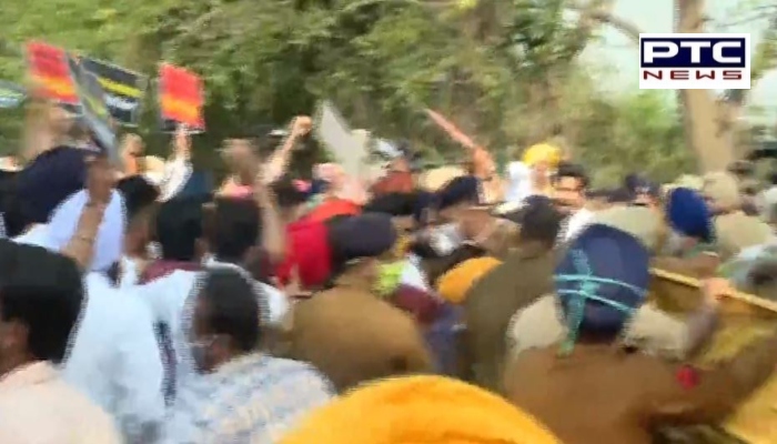 SAD MLAs Protest outside Vidhan Sabha before Punjab Budget, Police use water cannons