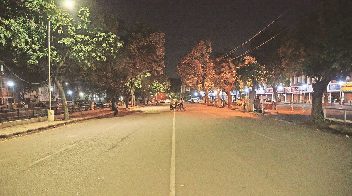 Night curfew in Chandigarh from 6 pm to 5 am , shops, malls, multiplexes close by 5 pm
