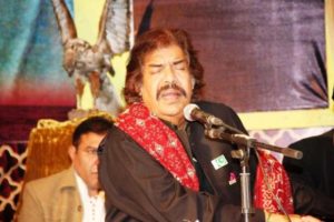 Pakistani Punjabi folk singer Shaukat Ali Khan's ill health, treatment in Lahore