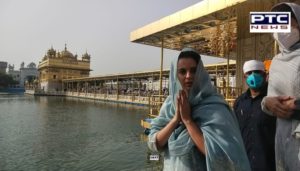 Kangana Ranaut visits Sri Harmandir Sahib in Amritsar for the first time with family