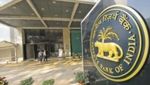 RBI SBI banking regulation act आरबीआई एसबीआई बैंकिंग रेग्युलेशन एक्ट एसबीआई पर लगा जुर्माना