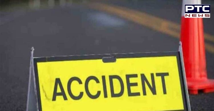 8 dead in Maharashtra road accident (1)