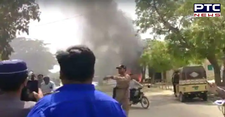 Four dead in Karachi blast