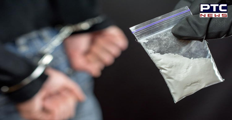 Amritsar Police arrest two drug smugglers, seize 3 kg heroin