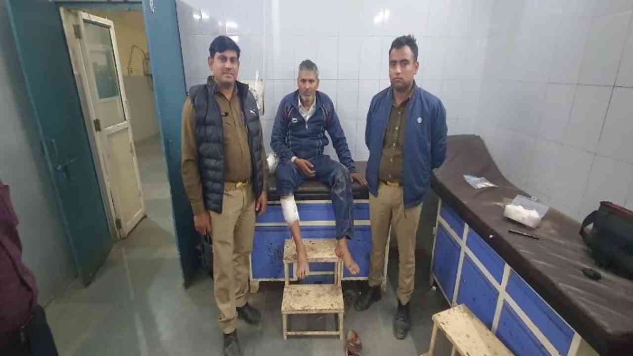 बुलंदशहर में बदमाशों और पुलिस के बीच मुठभेड़, 25 हजार के इनामी बदमाश गोली लगने से घायल