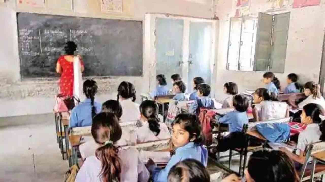 हरियाणा में जल्द दूर होगी अध्यापकों की कमी की समस्या, अंग्रेजी के 532 TGT को स्कूल आवंटन के आदेश जारी