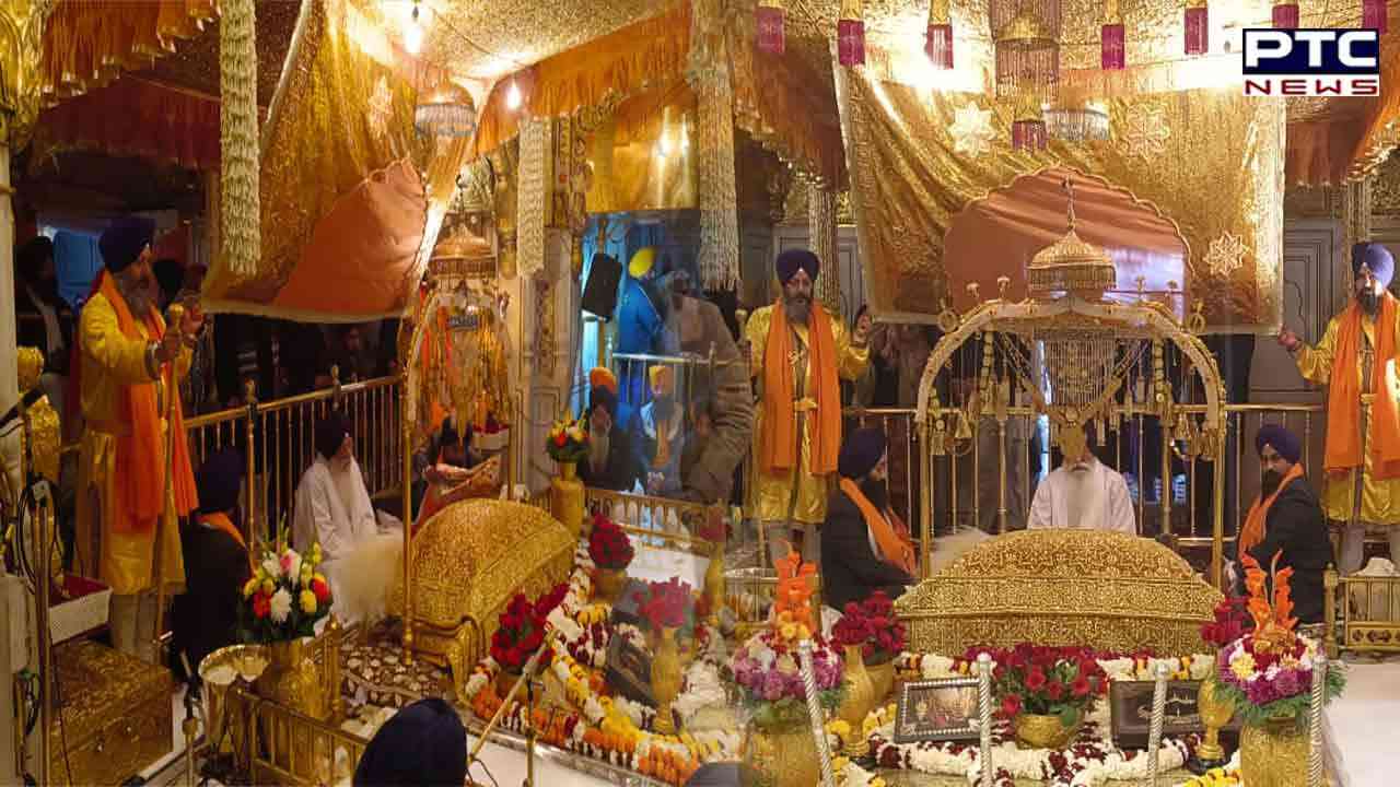 ਸੱਚਖੰਡ ਸ੍ਰੀ ਹਰਿਮੰਦਰ ਸਾਹਿਬ ਵਿਖੇ ਸ਼ਰਧਾ ਨਾਲ ਮਨਾਇਆ ਪ੍ਰਕਾਸ਼ ਪੁਰਬ