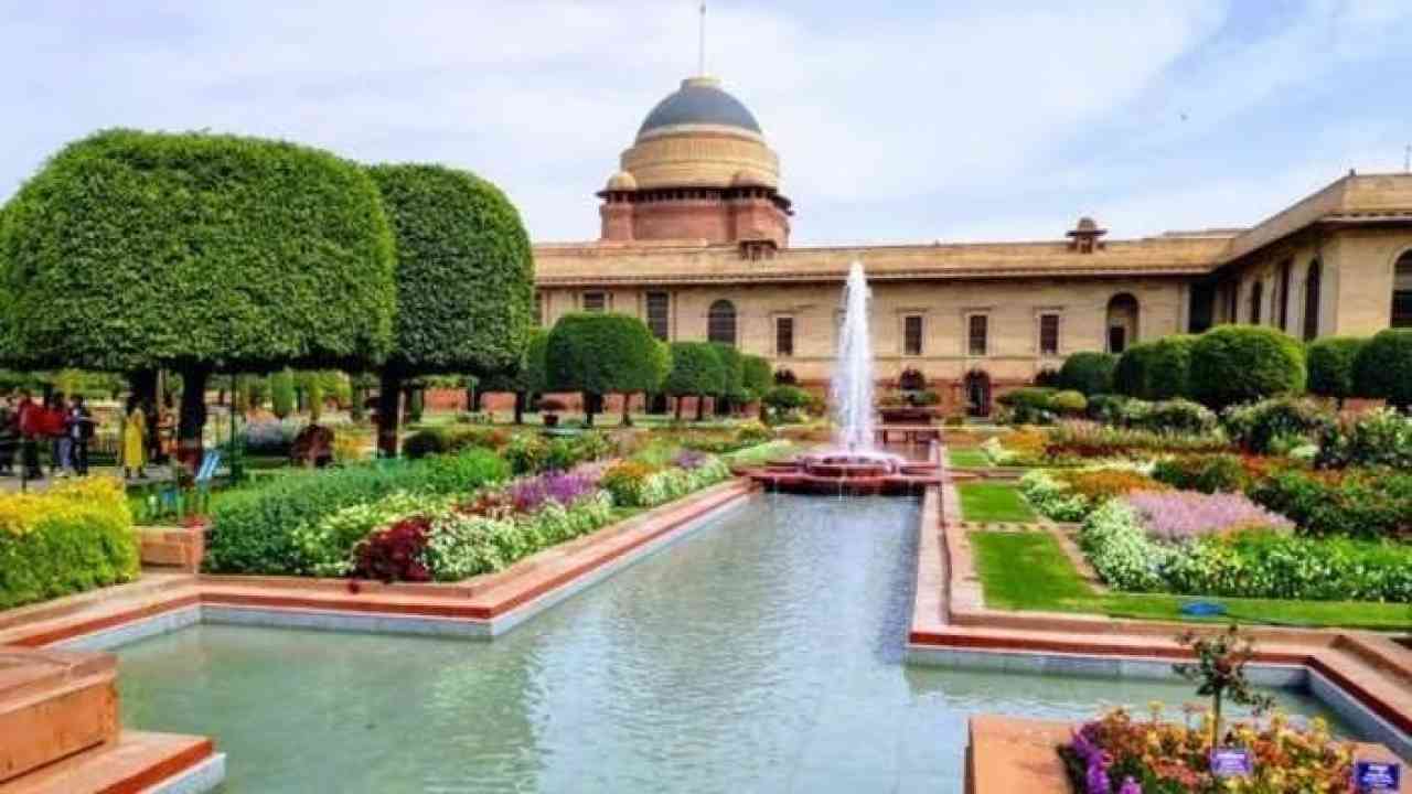 मुगल गार्डन का बदला गया नाम, अब अमृत उद्यान होगा नाम