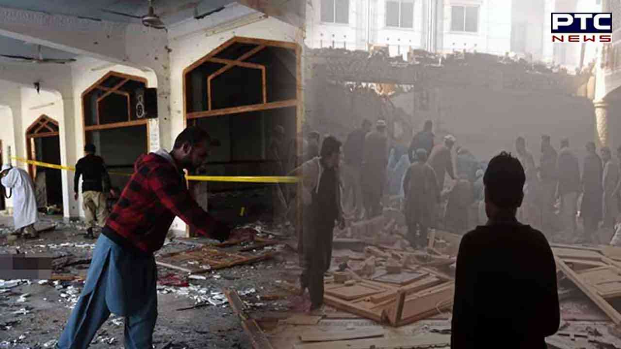 Pakistan blast: 28 killed, 150 injured in explosion at Peshawar mosque
