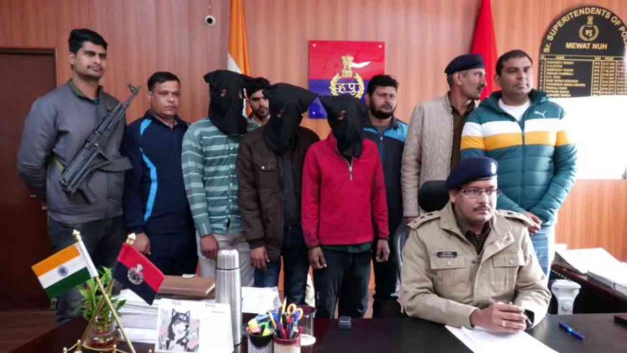 तावड़ू पुलिस ने सुलझाई देवेंद्र हत्याकांड की गुत्थी, लिफ्ट के बहाने कार में सवार होकर की थी हत्या