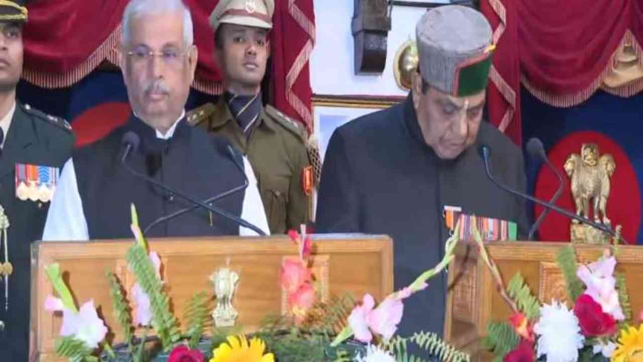 हिमाचल मंत्रिमंडल का हुआ विस्तार, राजभवन में 33 साल की उम्र में ये विधायक बने सबसे युवा मंत्री