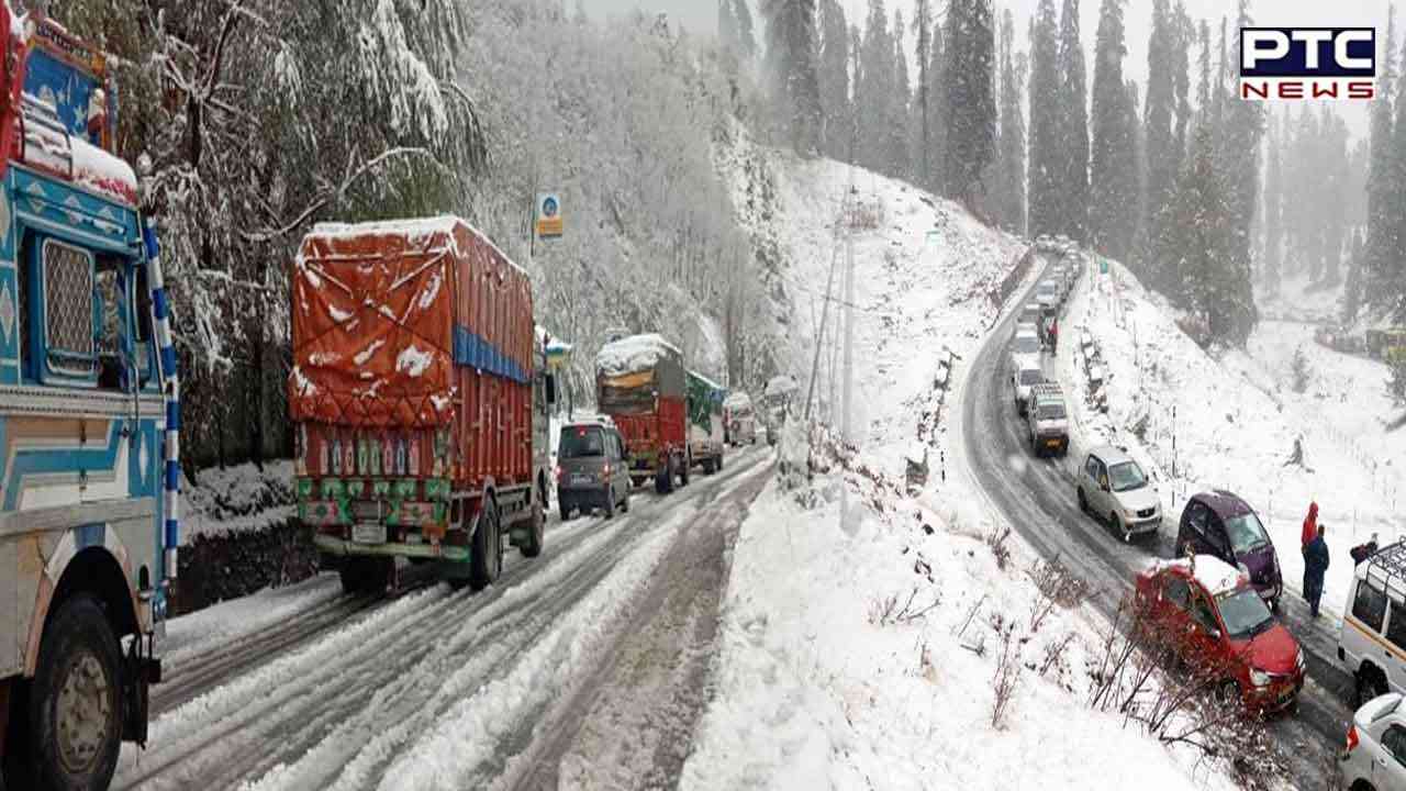 Himachal witnesses heavy snowfall, public utility systems disrupted in several locations