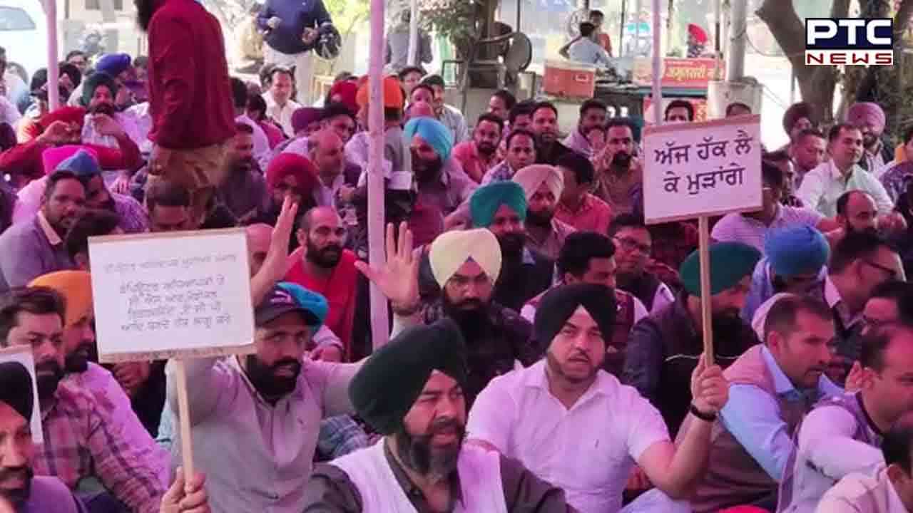 Computer Teachers Protest: ਕੰਪਿਊਟਰ ਅਧਿਆਪਕਾਂ ਨੇ ਸਰਕਾਰ ਖਿਲਾਫ ਕੀਤਾ ਰੋਸ ਪ੍ਰਦਰਸ਼ਨ, ਦਿੱਤੀ ਇਹ ਚਿਤਾਵਨੀ