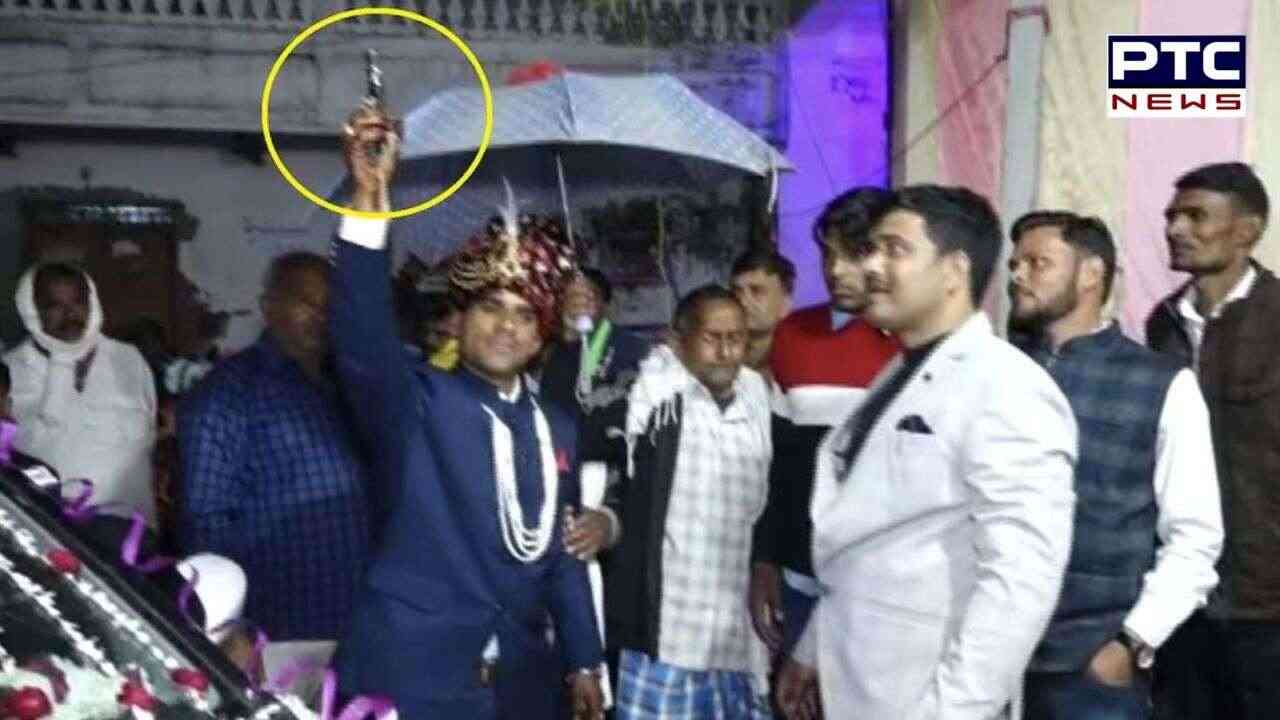 ਲਾੜੇ ਨੇ ਕਾਰ 'ਚੋਂ ਉਤਰ ਕੇ ਕੀਤੀ ਫਾਇਰਿੰਗ, ਵੀਡੀਓ ਵਾਇਰਲ