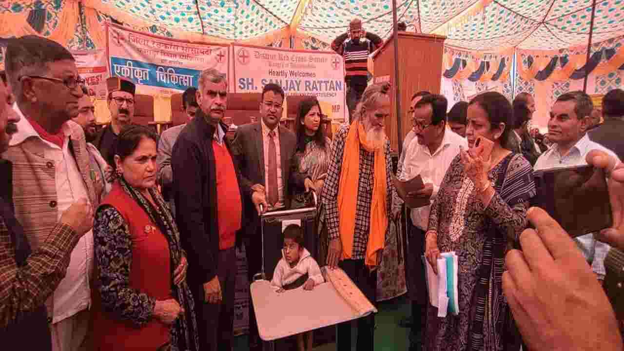 कांगड़ा  जिला रेड क्रास सोसायटी ने लगाया नि:शुल्क चिकित्सा शिविर