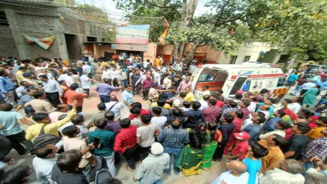 इंदौर: रामनवमी पर बड़ा हादसा, अब तक 13 लोगों की मौत,रेस्कयू ऑपरेशन जारी