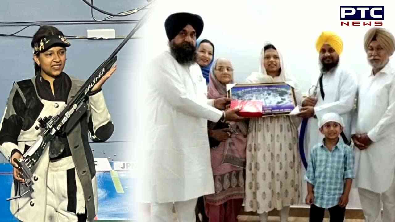 ਸਿਫ਼ਤ ਕੌਰ ਸਮਰਾ ਦਾ ਜੱਥੇਦਾਰ ਅਕਾਲ ਤਖ਼ਤ ਸਾਹਿਬ ਵਲੋਂ ਸਨਮਾਨ