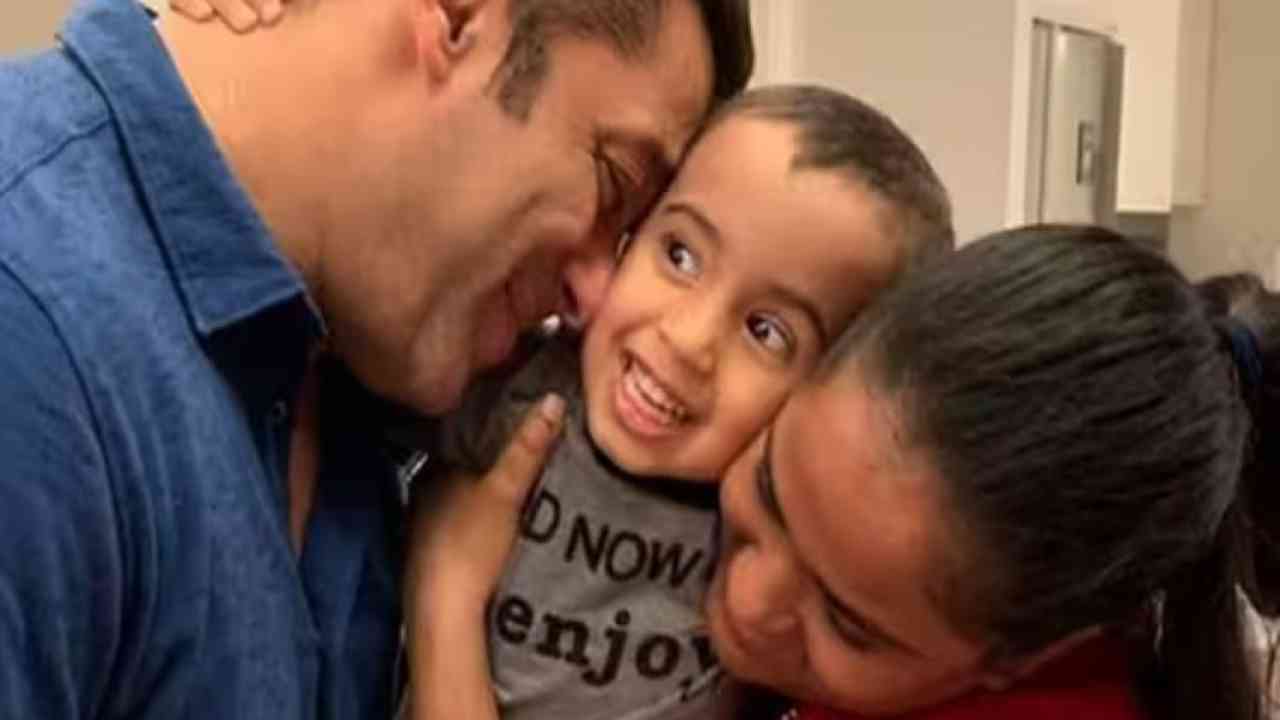 Salman Khan: Salman Khan: ਸਲਮਾਨ ਖਾਨ ਨੇ ਇਸ ਬੱਚੀ ਨੂੰ ਬਣਾ ਦਿੱਤਾ ਰਾਜਕੁਮਾਰੀ, ਕਰੋੜਾਂ ਰੁਪਏ ਖਰਚ ਕੇ ਕੀਤਾ ਸ਼ਾਹੀ ਵਿਆਹ