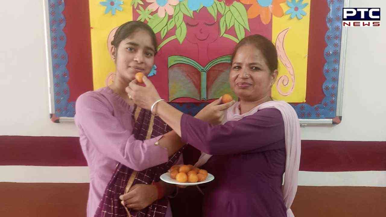PSEB results 2023: Mother-daughter duo clears Class 12 exams with flying colours