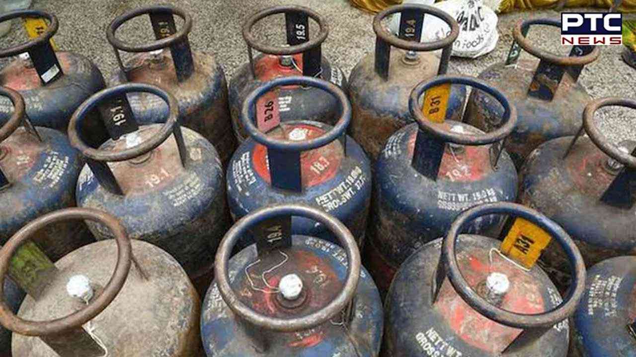 LPG Gas Cylinder Price: ਸਸਤਾ ਹੋਇਆ ਗੈਸ ਸਿਲੰਡਰ, ਜਾਣੋ ਕੀ ਹਨ LPG ਗੈਸ ਸਿਲੰਡਰ ਦੀਆਂ ਨਵੀਆਂ ਕੀਮਤਾਂ