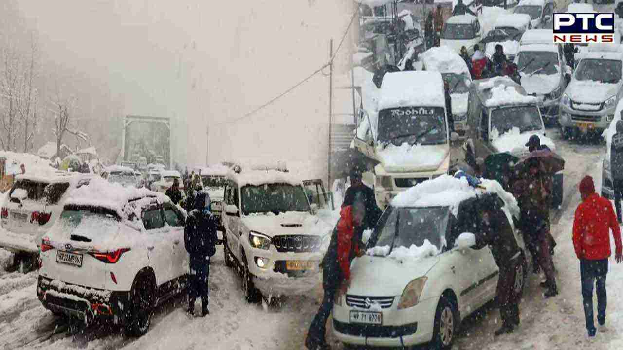 बर्फ में फंसे हिमाचल की स्पीति घाटी में विदेशी समेत 300 पर्यटक, हेलिकॉप्टर से रेस्क्यू शुरू