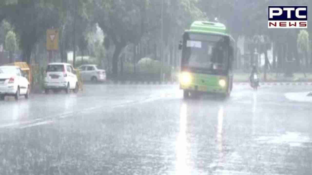 Rain lashes Delhi, several parts continue to grapple with flood-like situation
