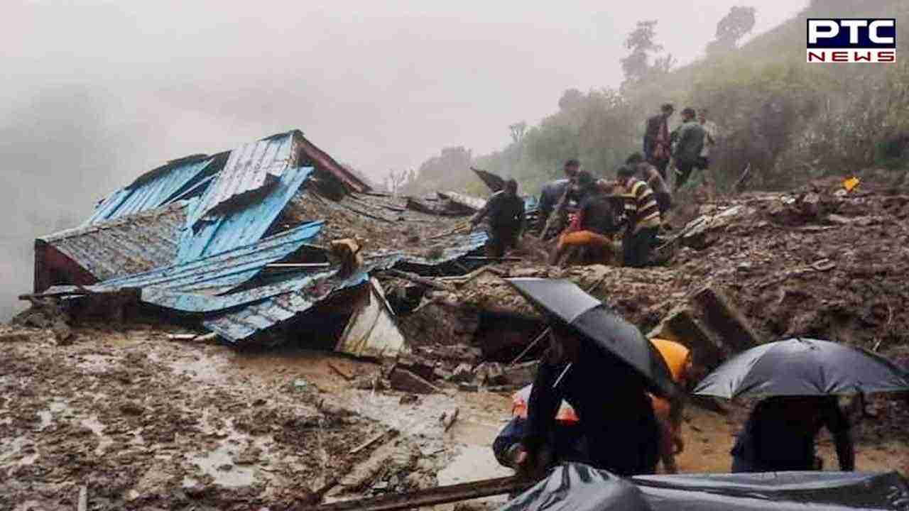 हिमाचल : रोहड़ू के चिड़गांव में अचानक आई बाढ़, मलबे में दबे दादा-दादी व पोता, बचाव कार्य जारी