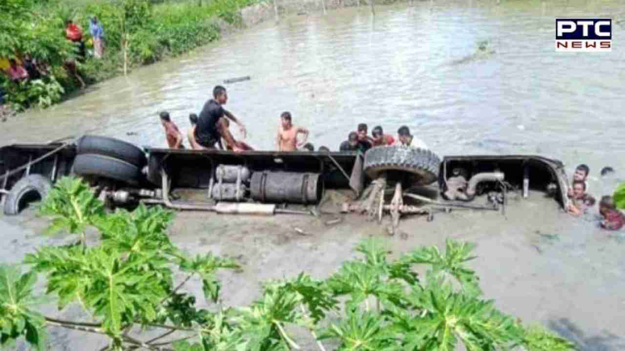 Bangladesh bus accident: Overloaded bus plunges into pond, 17 killed and 35 injured