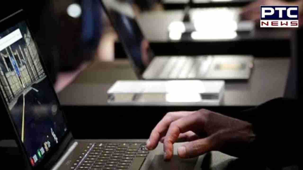 Centre stays implementation of laptop, PC import curbs till Oct 31