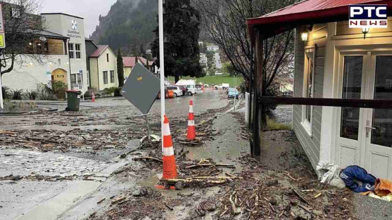 New Zealand: Popular tourist destination Queenstown declares state of emergency; 100 persons evacuated