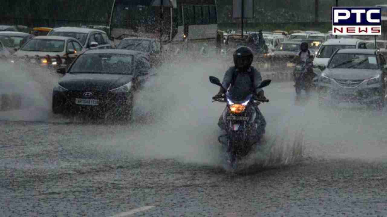 Parts of Delhi receive heavy rain, more showers expected