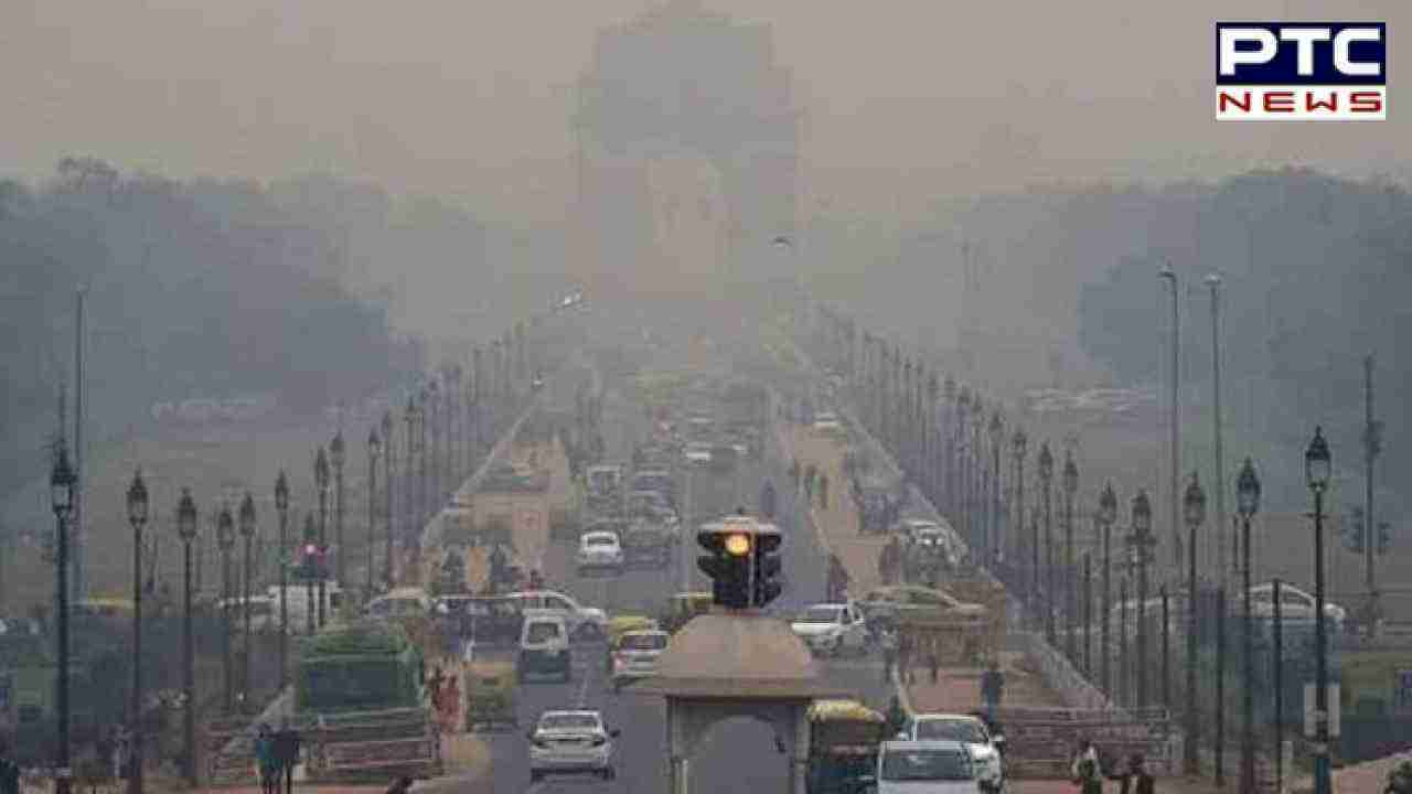 Delhi air pollution: ‘City of Hearts’ wakes up to dense haze; AQI remains ‘very poor’