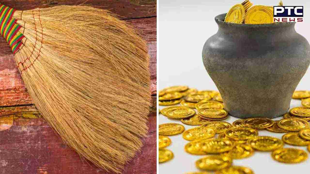 Dhanteras 2023: Why it is lucky and fortunate to buy broom on Dhanteras?