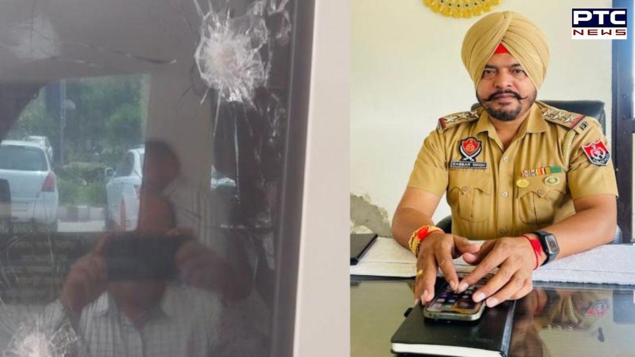 Mohali News: SHO ਗੱਬਰ ਸਿੰਘ 'ਤੇ ਜਾਨਲੇਵਾ ਹਮਲਾ, ਕਾਰ ਦਾ ਸ਼ੀਸ਼ਾ ਟੁੱਟਿਆ