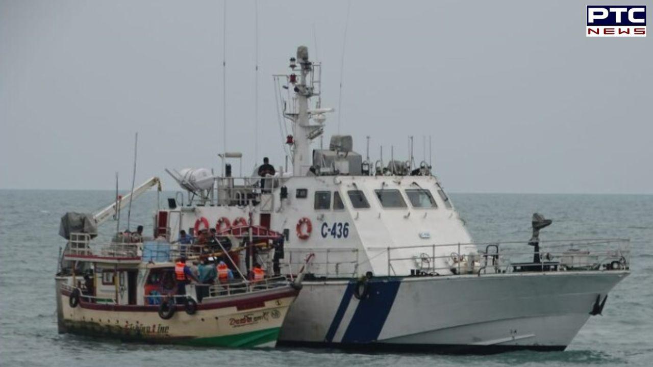 Pakistan boat smuggling Rs 600 crore drugs apprehended near Gujarat coast, 14 arrested