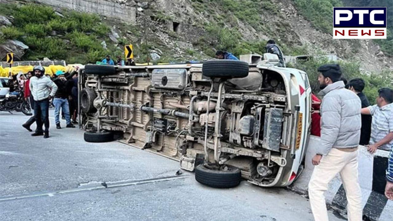 Himachal Pradesh: One dead, 18 hurt as tourist vehicle overturns near Atal Tunnel