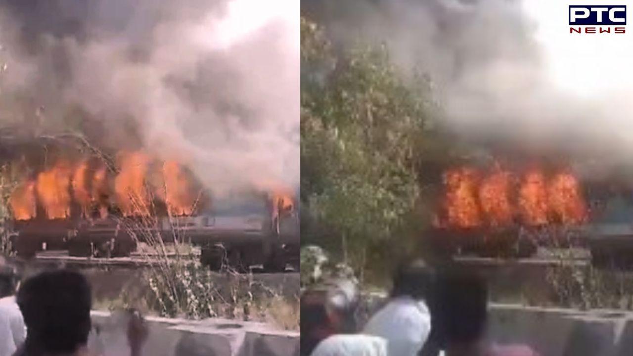 Massive fire engulfs 4 coaches of Taj Express in Delhi