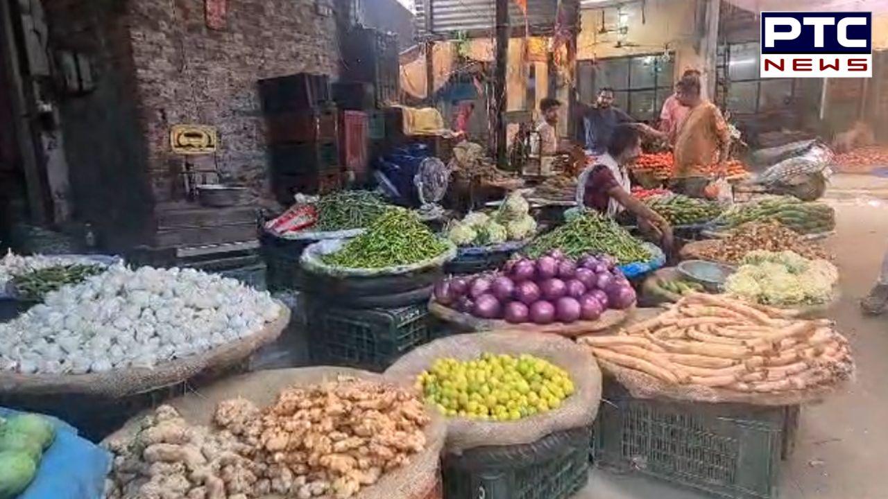 Vegetable Price Hike: ਸਬਜ਼ੀਆਂ ਦੇ ਵਧੇ ਭਾਅ, ਹਰ ਸਬਜ਼ੀ 50 ਰੁਪਏ ਤੋਂ ਪਾਰ