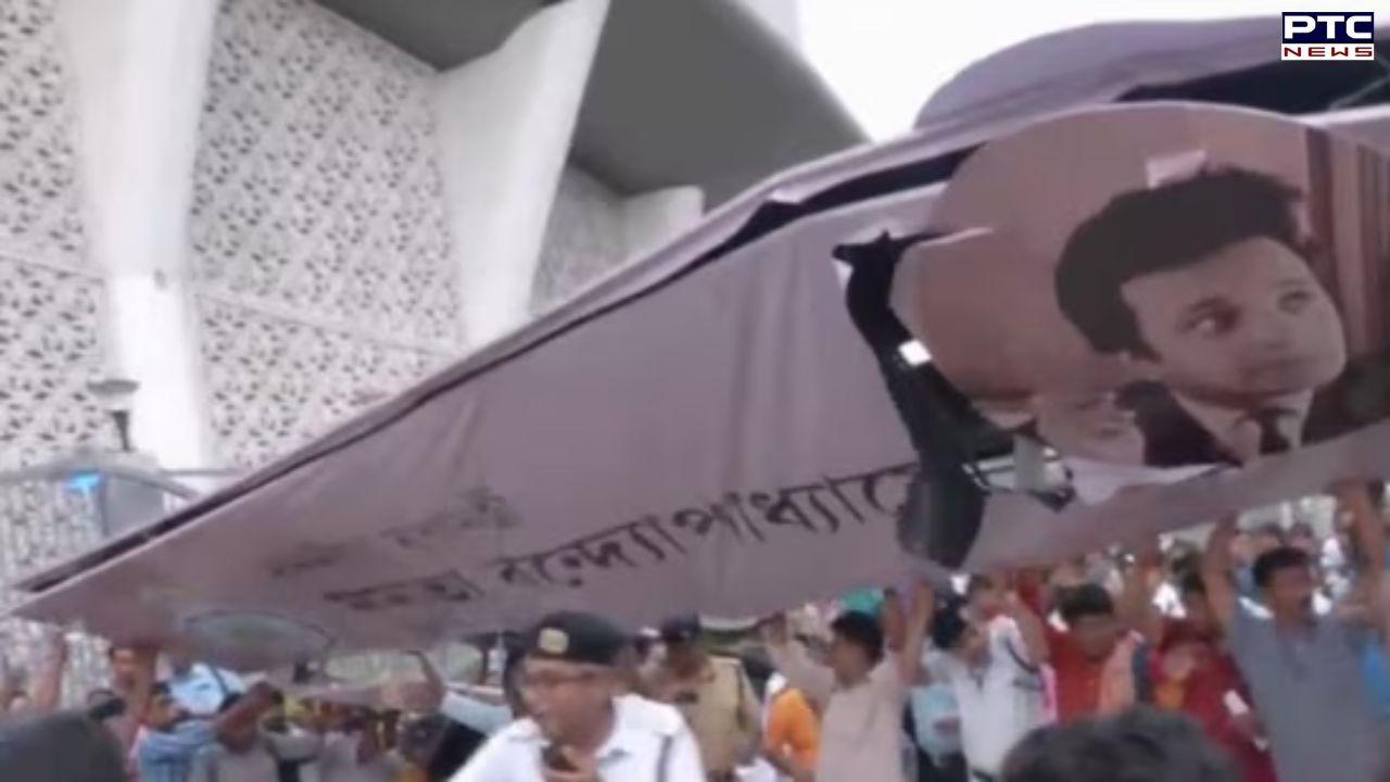 Several injured as gate collapses at event attended by Mamata Banerjee