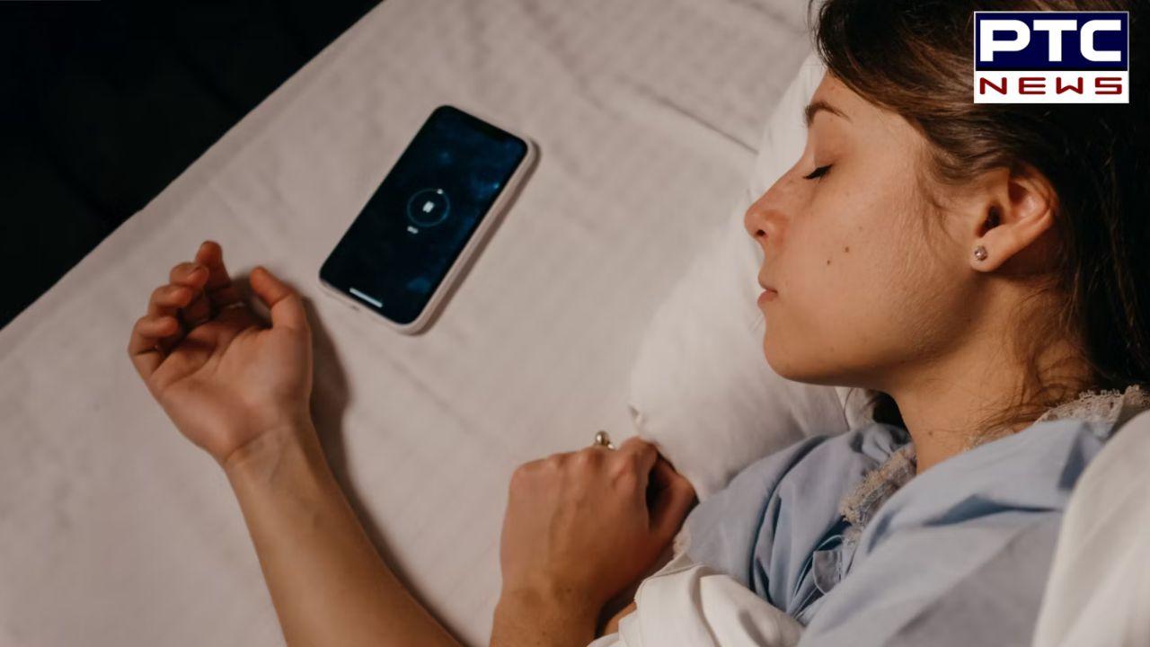 Smartphone Bedtime Mode : ਰਾਤ ਨੂੰ ਸ਼ਾਂਤੀ ਨਾਲ ਸੌਣ ਲਈ, ਆਪਣੇ ਫ਼ੋਨ ਦਾ ਬੈੱਡਟਾਈਮ ਮੋਡ ਕਰੋ ਚਾਲੂ,  ਜਾਣੋ ਕਿਵੇਂ