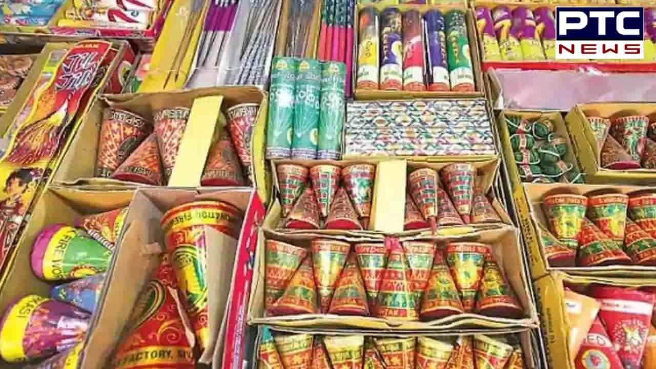 Ban On FireCrackers In Delhi : ਦੀਵਾਲੀ 'ਤੇ ਦਿੱਲੀ ਵਾਸੀ ਨਹੀਂ ਚਲਾ ਸਕਣਗੇ ਪਟਾਕੇ, 1 ਜਨਵਰੀ ਤੱਕ ਲੱਗੀ ਪਾਬੰਦੀ